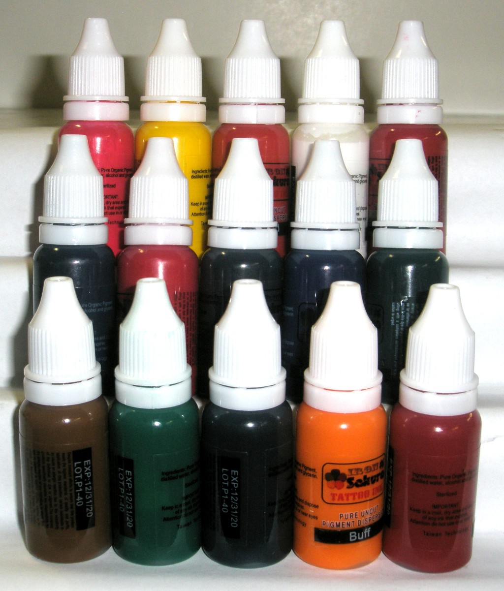 HIGH QUALITY TATTOO INK PIGMENT 15 Colors 15ml 1/2oz